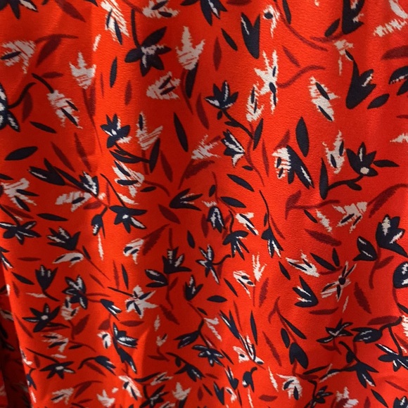 Denver Hayes Red Flowy Top Size S - Picture 3 of 4